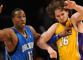 Howard, el fichaje estrella de los Lakers, piropea a su nuevo compañero Gasol: 