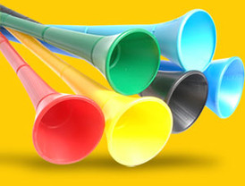 Se hacía pasar por otra mujer para darse de alta en otra compañía