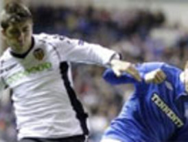 Berlusconi se salva gracias a la xenófoba Liga Norte