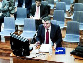 Una colaboradora de Roca dice que negociaba convenios y que Gil tenía confianza extrema en él