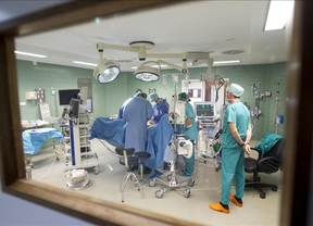 Las listas de espera quirúrgicas han aumentado un 25% desde 2011, según denuncia el PSOE