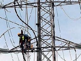 La CEOE insiste en rebajar las cotizaciones y en una reforma laboral