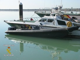 Interceptados cerca de 2.350 kilos de hachís en una playa de Isla Cristina