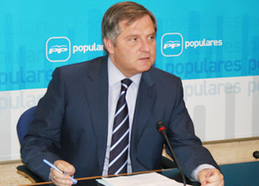El PP felicita a Daniel Martínez por su reelección al frente de IU