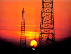 El 'Geta' se venga del Sevilla y el submarino hunde al Valencia