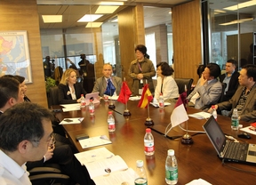Carmen Casero arranca los contactos del Gobierno regional en China