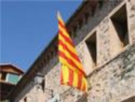 Absurda 'guerra' de banderas entre consellers del Govern de Montilla