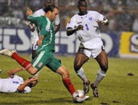 Copa navideña en la Moncloa