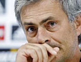 Mourinho la vuelve a montar con el Barça: 'Algunos parece que escogen cuando quieren jugar'