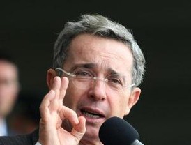 “Algo huele bastante mal”