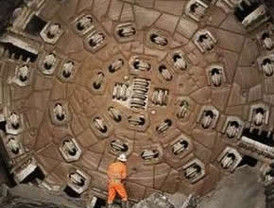 La Comunidad de Madrid se une a la Xunta: llevan el FROB llegará al Constitucional