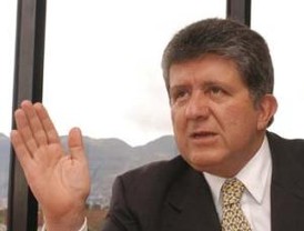 Portadas: entre estafas y postulaciones