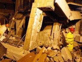 El Constitucional deja K.O. a la izquierda radical abertzale