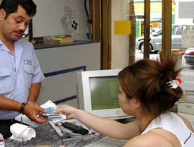 'Buen' fin de semana en las carreteras con 8 muertos menos