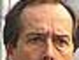 Zapatero y Rajoy cerraron la campaña en los medios cada uno en 'su' radio