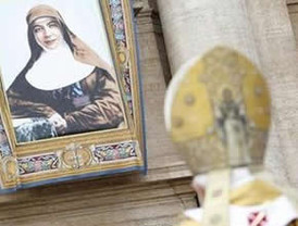 Papa canoniza a religiosos incluyendo a una española
