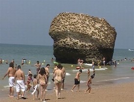 Santander emite bonos por 2.000 millones de euros a un plazo de tres años