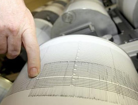 Chávez 'congela' las relaciones con Colombia