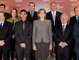 España gana cuatro eurodiputados con polémica