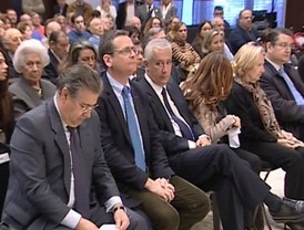 Arenas afirma que el 'mejor' homenaje a las víctimas es que 'los terroristas no se presenten a las próximas elecciones'