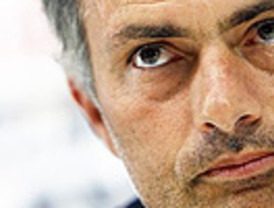 Mourinho: 'Confío en la cantera para el futuro, no para el presente'