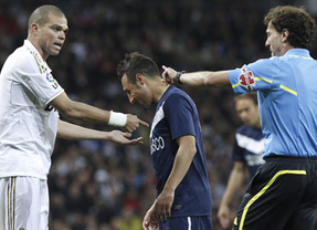 Pepe se queda sin dos partidos mientras que Ozil y Mourinho sólo sin uno