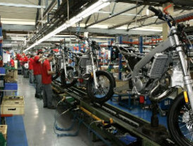 El PSC vol carregar al Govern el mort de la fugida de Derbi i Yamaha gestades quan ells manaven