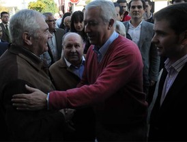 Arenas insta a Chaves, Zapatero y Griñán a pedir 'perdón' a los andaluces y a los parados por las pensiones 'ilegales'