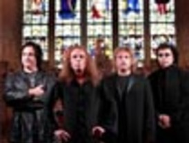 Nombró 27 técnicos de enfermería y 14 de registros médicos