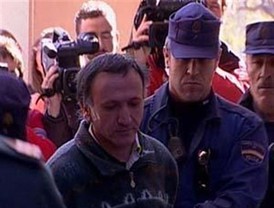 Santiago del Valle en el centro penitenciario de Huelva, seis días antes del juicio