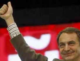 Zapatero se pone la 'pilas': inicia una auténtica 'ofensiva política'
