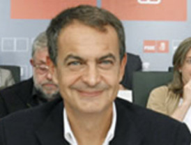 Zapatero confirma que agotará la legislatura, pero con el impulso de una nueva 'agenda social'