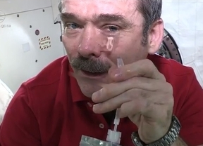 Llorar en el espacio no es una buena idea