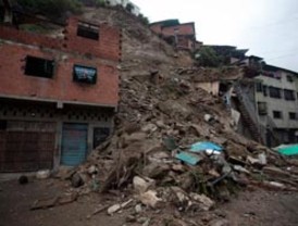 Alud deja 30 muertos en Colombia