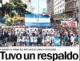 Resaltan las masivas muestras de repudio al asesinato del profesor