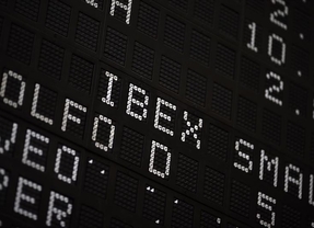 El Ibex 35 se hunde un 2,17%, hasta los 11.359 puntos, y acumula una caída semanal del 3,31%