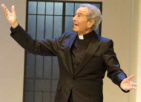 'Enfrentados', la obra de Arturo Fernández, todo un éxito en el Teatro Amaya
