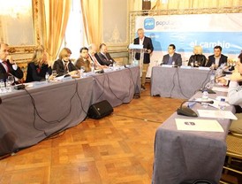 Los populares exigen al Gobierno la reforma de la Ley Básica de Gobierno y Administración Local y su financiación