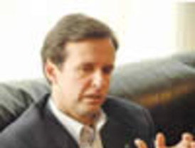 Fomento ofrece 3.400 millones para carreteras