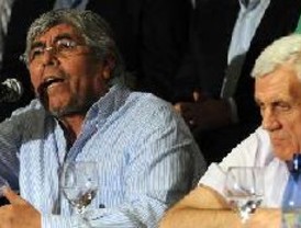 Un preso muerde a un funcionario durante un cacheo en Córdoba