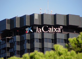 CaixaBank ganó 845 millones hasta septiembre pese al duro año para la banca