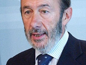 La rebelión de los veteranos socialistas vuelve a golpear a Zapatero