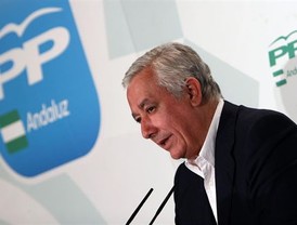 La operación del Rey se prolongó tres horas y concluyó bien