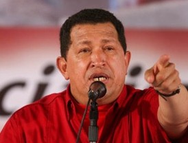 Un helicóptero recuperó ya restos de avión