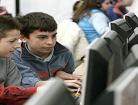 Los 'dimes y diretes' de La Moncloa se disparan