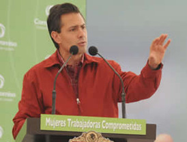 Más productividad para revertir la pobreza y marginación: EPN