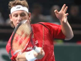 Nalbandian y Mónaco debutaron con victorias en el Masters de París