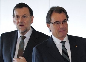 Rajoy avisa a los nacionalistas que cumplirá y hará cumplir la Constitución