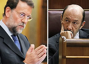 Rubalcaba y Rajoy se enzarzan: "¿De qué presume, señor Rajoy, de qué presume...?"