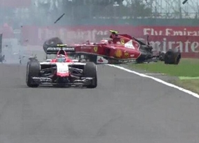 Raikkonen (Ferrari) resulta ileso tras el accidente de la primera vuelta